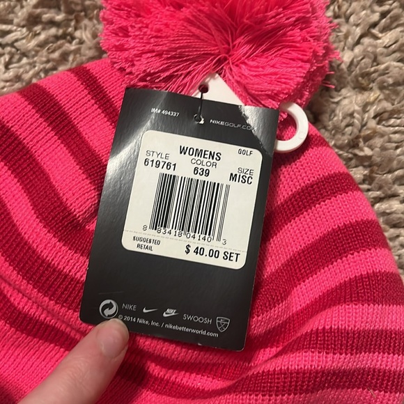 Nike Knit Beanie and Visor Set - Picture 5 of 5